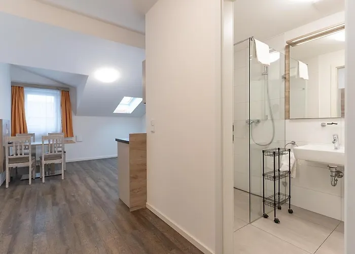 Oberfeld West Muenchen, Selbstversorgerhotel