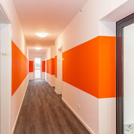 Oberfeld West Muenchen, Selbstversorgerhotel